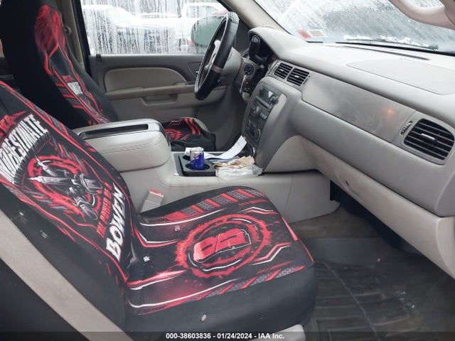 2011 CHEVROLET AVALANCHE 1500 LT1 VIN: 3GNTKFE31BG130503