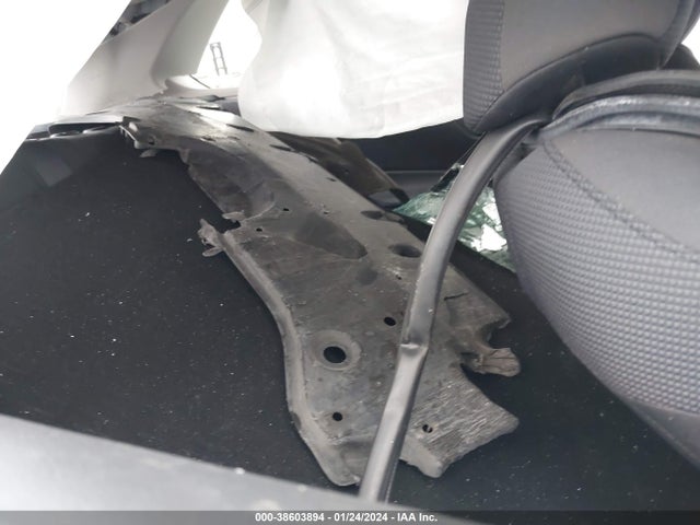 Toyota RAV4 LE 2020 JTMH1RFV3LD055577 Image 8