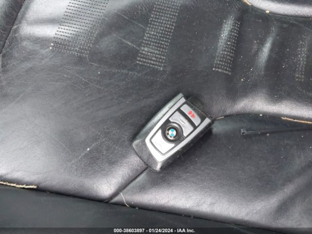 WBS3R9C54FK333032 BMW M4