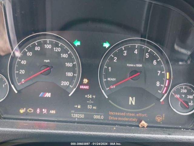 WBS3R9C54FK333032 BMW M4