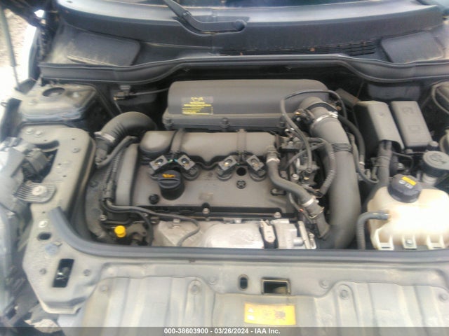 2014 MINI COUNTRYMAN WMWZC3C5XEWP29129 Photo 9