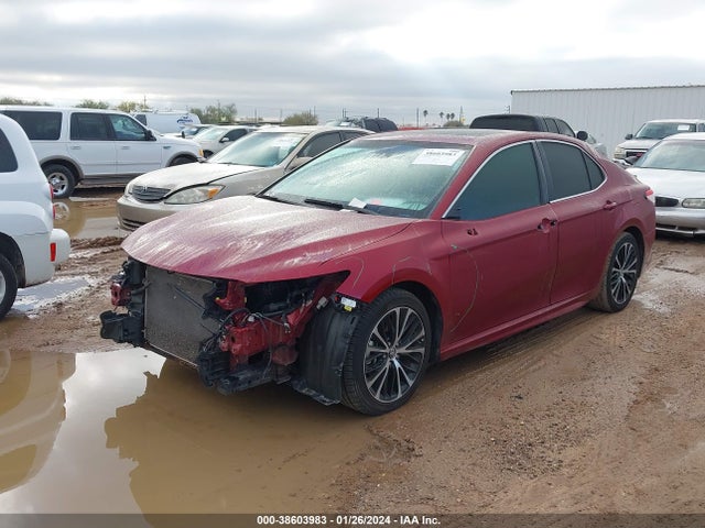 Toyota CAMRY SE 2018 4T1B11HK2JU561405 Image 2