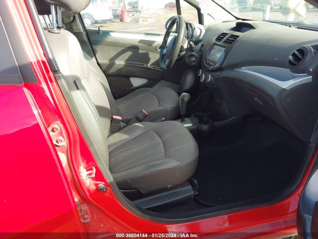 Chevrolet Spark 1lt Cvt 2015 KL8CD6S93FC751948 Image 5