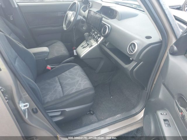 JTLZE4FE0EJ052057 Scion XB