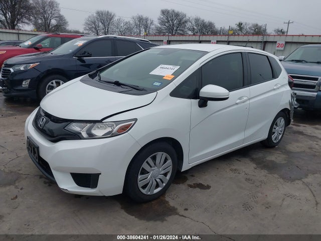 Honda FIT LX 2016 JHMGK5H54GS006967 Image 2
