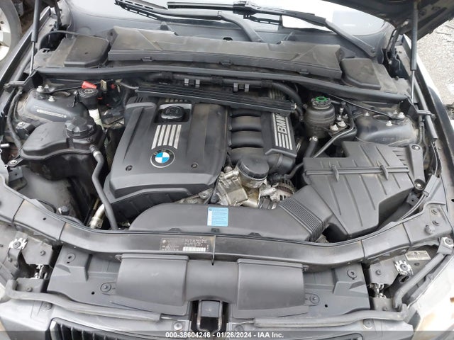 2008 BMW 328 XI VIN: WBAVC93508K039225