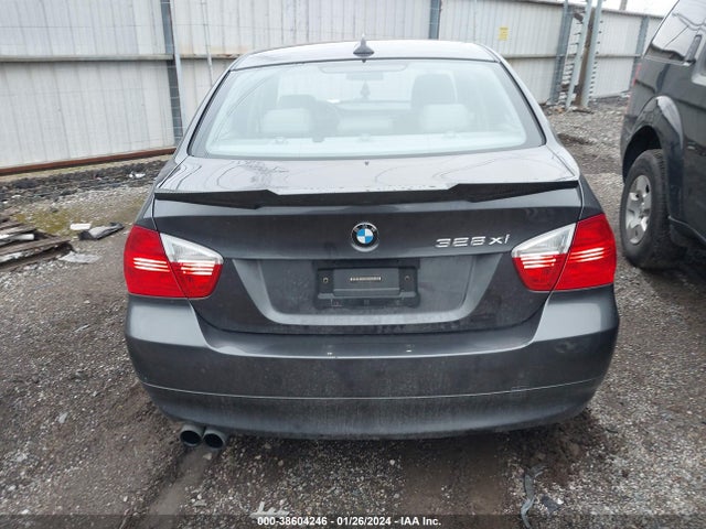 2008 BMW 328 XI VIN: WBAVC93508K039225