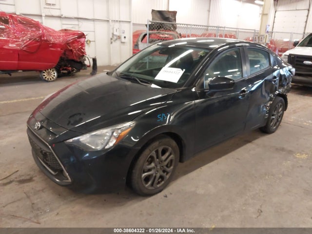 Toyota YARIS LE 2019 3MYDLBYV1KY516124 Image 2