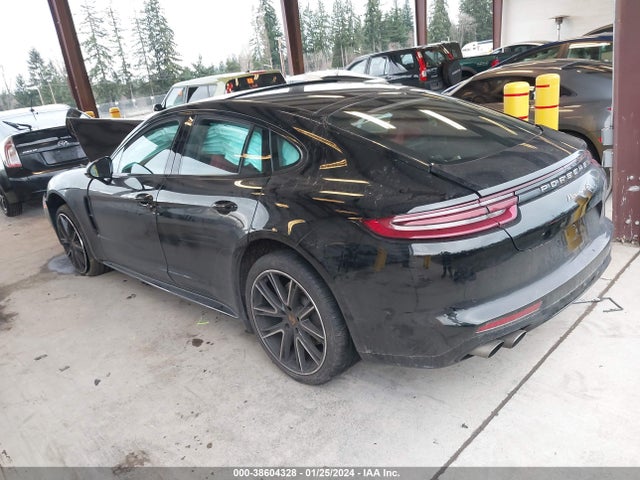 2018 PORSCHE PANAMERA WP0AB2A78JL136429 Photo 2