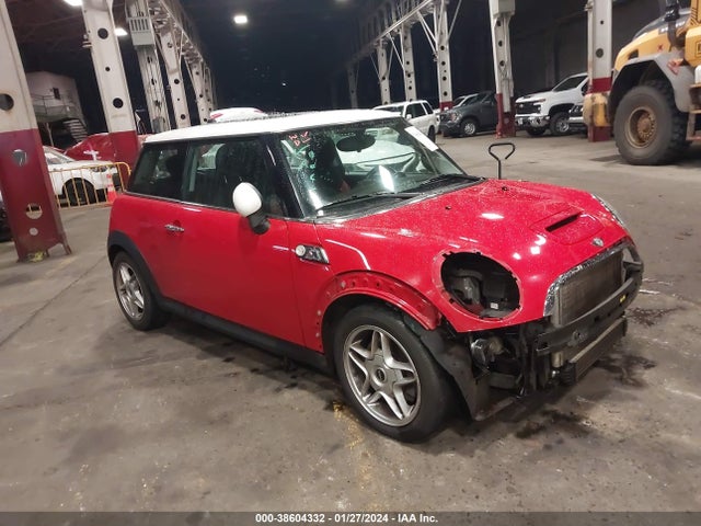 2009 MINI COOPER S WMWMF73529TW86132 Photo 0