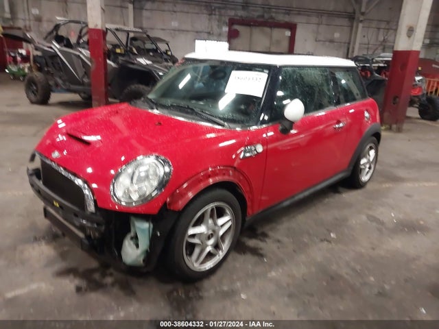2009 MINI COOPER S WMWMF73529TW86132 Photo 1