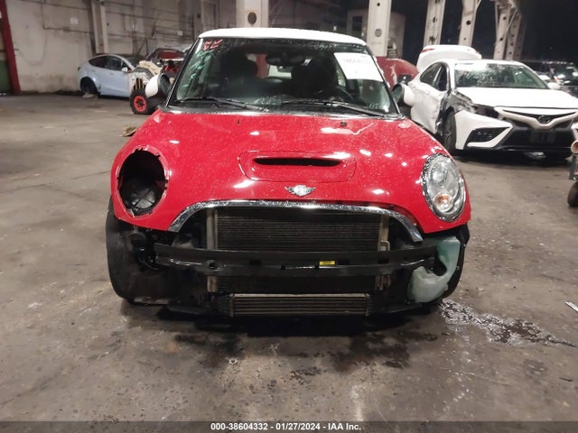 2009 MINI COOPER S WMWMF73529TW86132 Photo 5