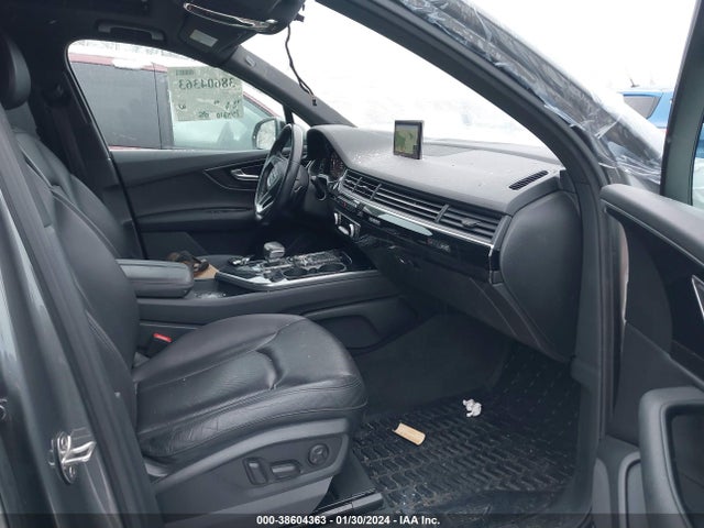 WA1LAAF77HD024508 Audi Q7 3.0t Premium