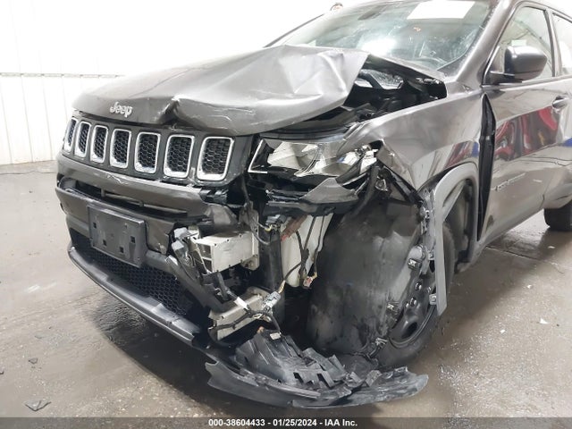 Jeep Compass Sport 4x4 2018 3C4NJDAB2JT163330 Image 6