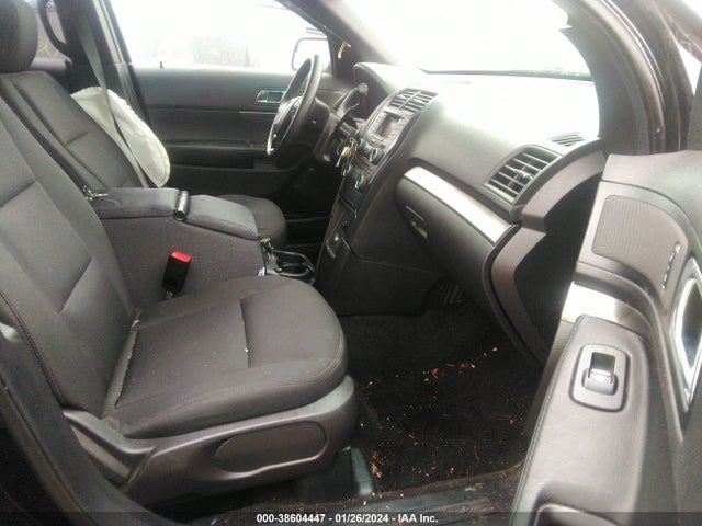 Ford Utility Police Interceptor 2017 1FM5K8ARXHGE14137 Image 5