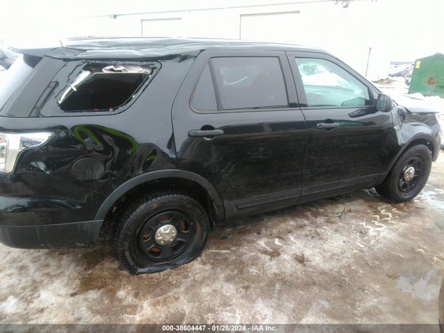 Ford Utility Police Interceptor 2017 1FM5K8ARXHGE14137 Image 6