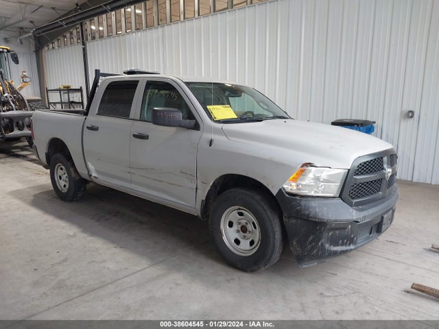 RAM 1500 Classic Tradesman  4x4 5'7 Box 2019 1C6RR7KG6KS746130 главное изображение