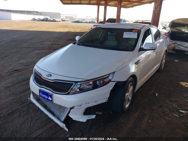 KIA Optima Lx 2014 KNAGM4A79E5482884 Image 2