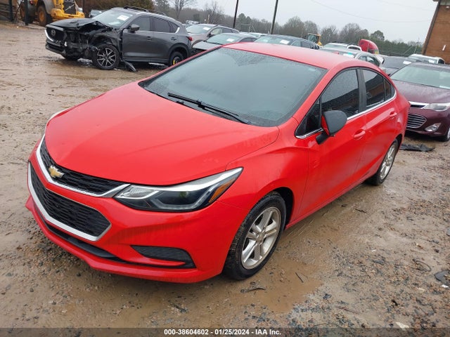 Chevrolet Cruze Lt Auto 2018 1G1BE5SM5J7115301 Image 2