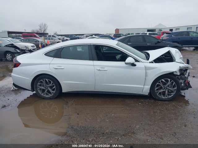 Hyundai SONATA SEL 2021 5NPEL4JA6MH110944 Image 13