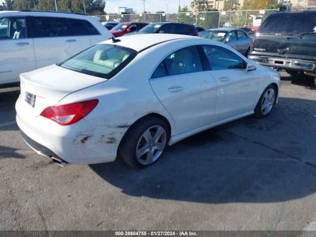 WDDSJ4EB4GN323042 Mercedes-Benz 2016