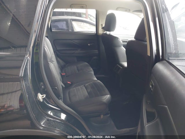 Mitsubishi Outlander Se 2.4 2020 JA4AD3A37LZ005726 Image 8
