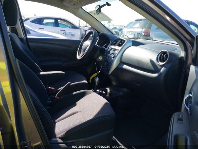 3N1CN7AP8HK440784 Nissan Versa 1.6 Sv