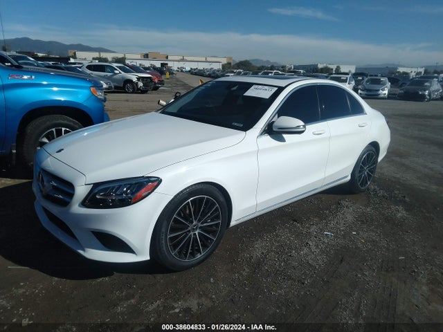 Mercedes-Benz C 300 2019 55SWF8DB6KU318906 Image 2