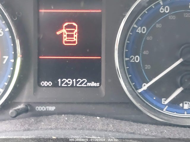 Toyota COROLLA LE 2017 5YFBURHE4HP575835 Image 7