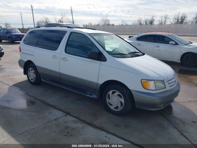 Auction sale of the 2002 Toyota Sienna Xle, vin: 4T3ZF13C82U427670, lot number: 38604949