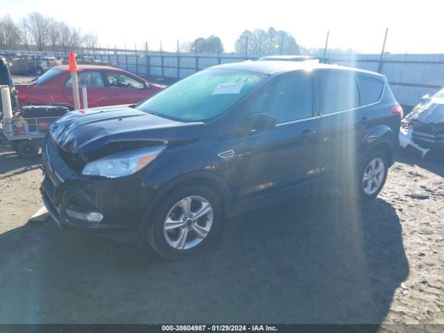 1FMCU0GX5FUB48632 Ford ESCAPE SE
