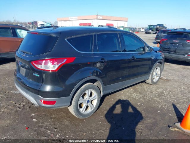 1FMCU0GX5FUB48632 Ford ESCAPE SE
