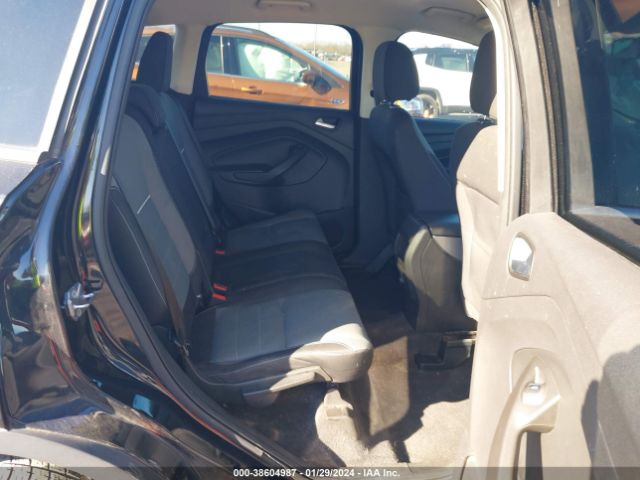 1FMCU0GX5FUB48632 Ford ESCAPE SE