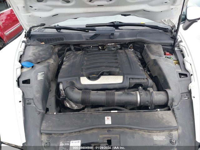 2013 PORSCHE CAYENNE WP1AA2A21DLA07068 Photo 9