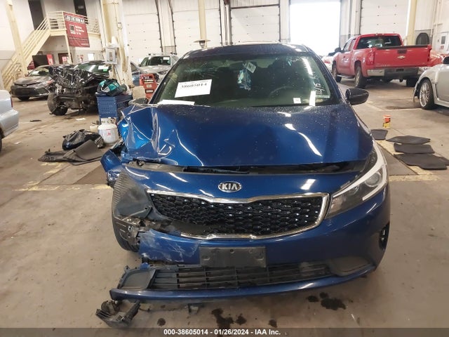 KIA FORTE LX 2018 3KPFK4A70JE238933 Image 12