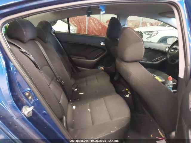 KIA FORTE LX 2018 3KPFK4A70JE238933 Image 8