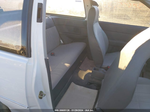 1990 GEO METRO XFI VIN: JG1MS2465LK709434