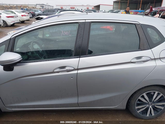 Honda FIT EX 2018 3HGGK5H82JM710839 Image 14