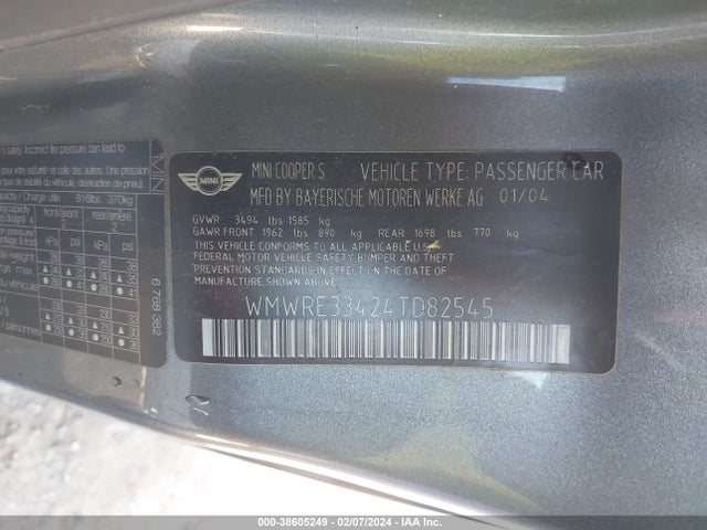 2004 MINI COOPER S WMWRE33424TD82545 Photo 8