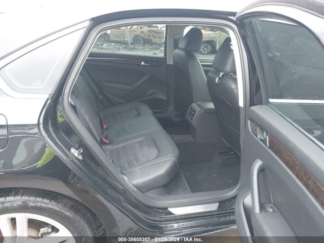 2014 VOLKSWAGEN PASSAT 2.0L TDI SEL PREMIUM VIN: 1VWCN7A32EC116223