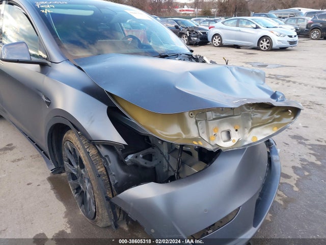 5YJYGDEE7MF070421 Tesla Model Y Long Range Dual Motor All-wheel Drive