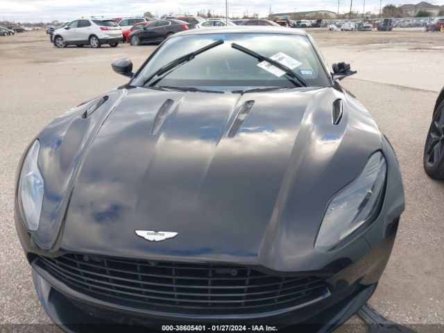 2019 ASTON MARTIN DB11 SCFRMFEV1KGL07918 Photo 9