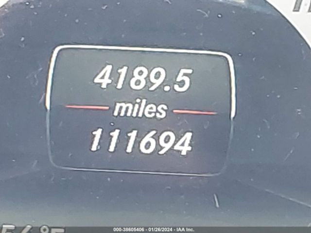 WDDHF5KBXGB271052 Mercedes-Benz E 350