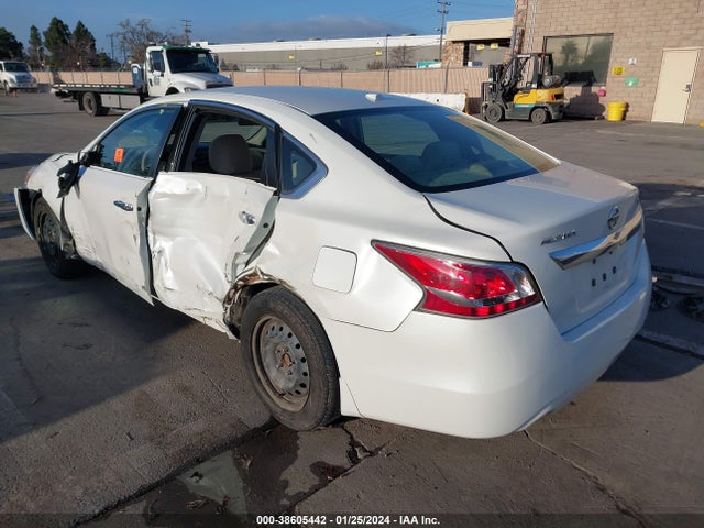 2015 NISSAN ALTIMA 2.5 S VIN: 1N4AL3AP0FN310255