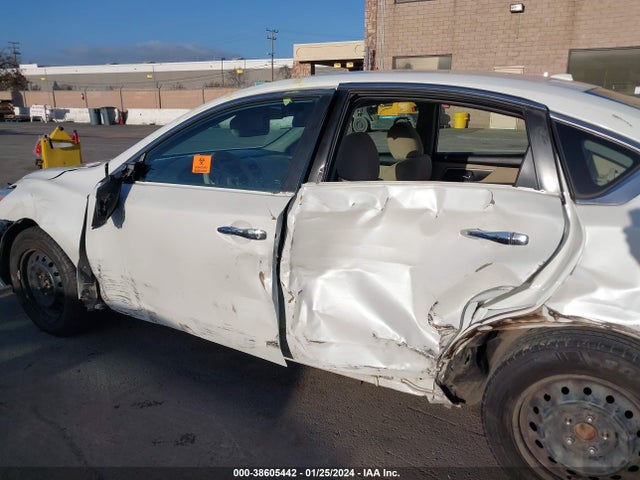 2015 NISSAN ALTIMA 2.5 S VIN: 1N4AL3AP0FN310255