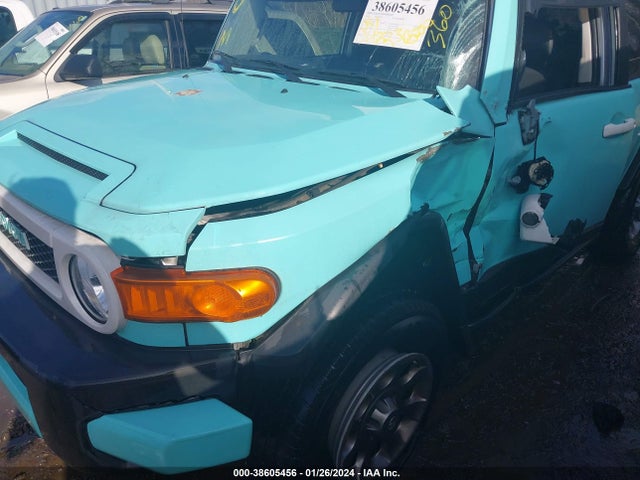 2007 TOYOTA FJ CRUISER VIN: JTEBU11F470006475