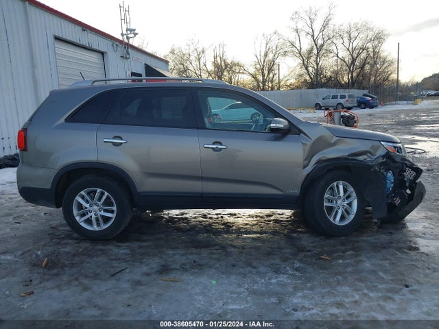 KIA Sorento Lx V6 2014 5XYKTDA72EG479963 Image 13