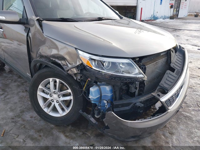 KIA Sorento Lx V6 2014 5XYKTDA72EG479963 Image 6