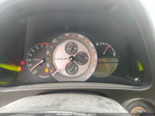 2001 LEXUS IS 300 BASE (A5) VIN: JTHBD182810012261