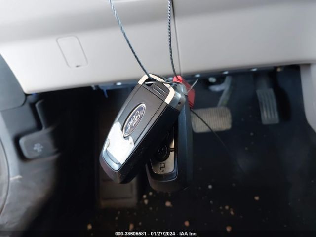 2020 FORD ESCAPE 1FMCU9J92LUA34422 Photo 10